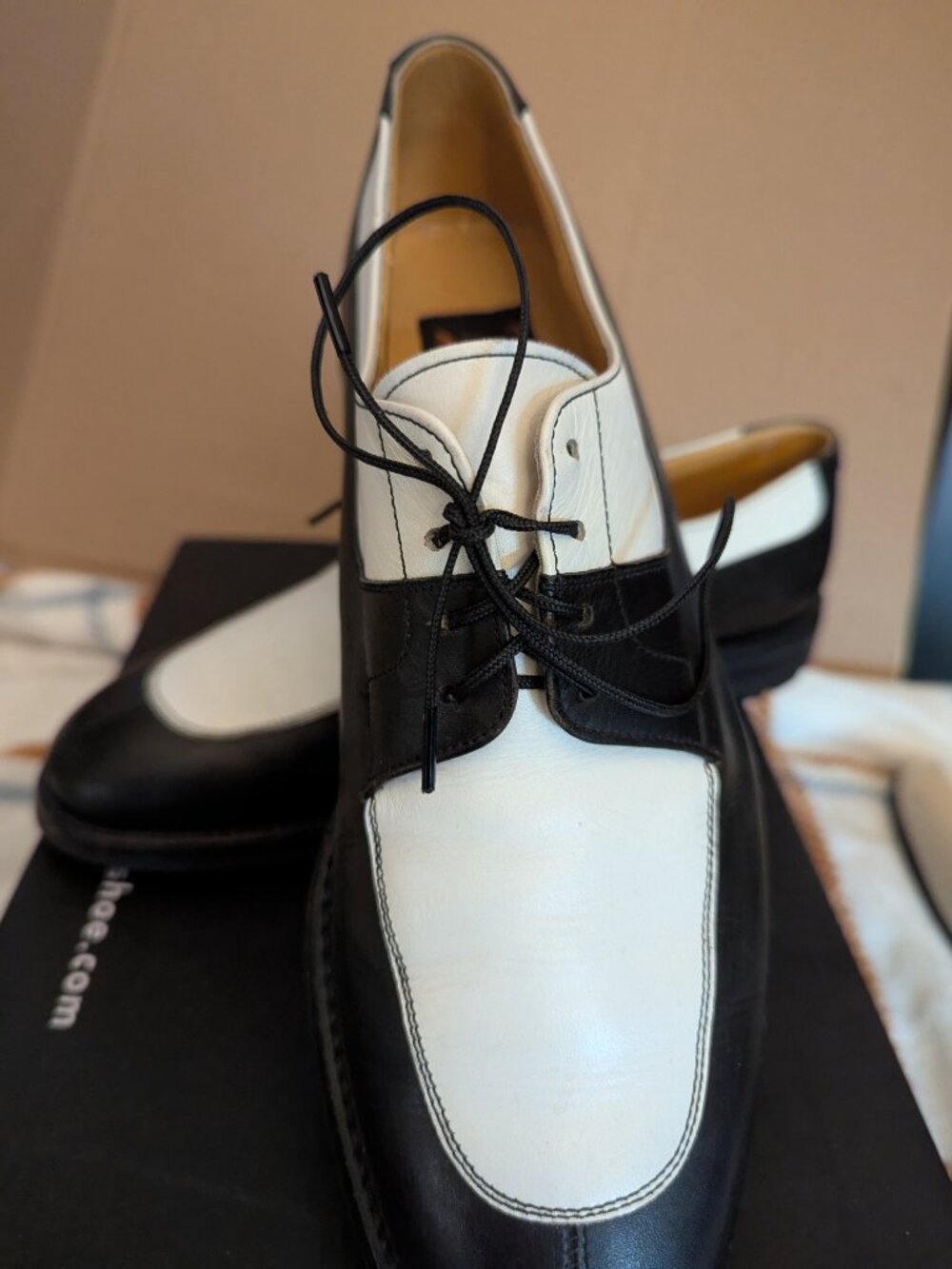 To Boot New York "Adam Derrick" Lace Up Men's Shoes Size 9